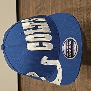 NFL Team Apparel Colts Hat sz 7 1/4 - 7 5/8